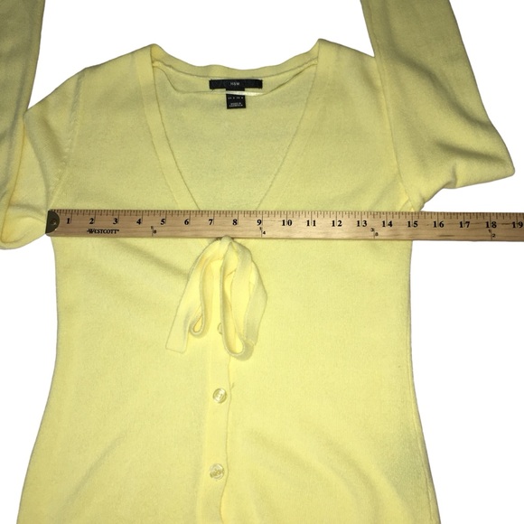 H&M Yellow Lightweight  Cardigan Sweater - Women’s 6 - Picture 3 of 15